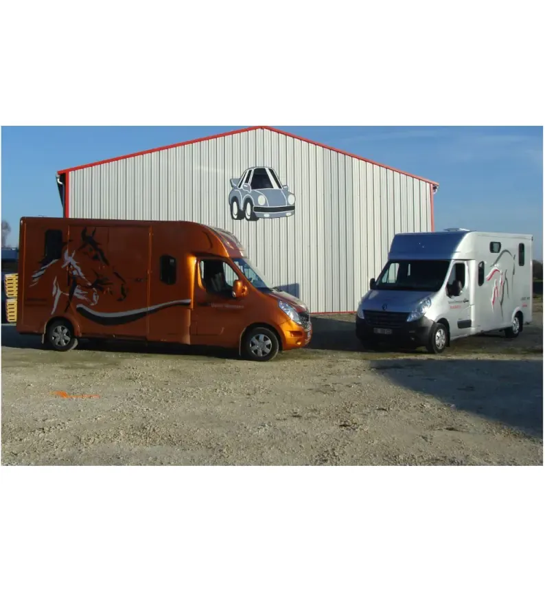 LOCATION CAMION CHEVAUX